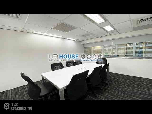 Songshan - No. XX, Section 5, Nanjing East Road, Songshan District, Taipei City, Taiwan 105 04