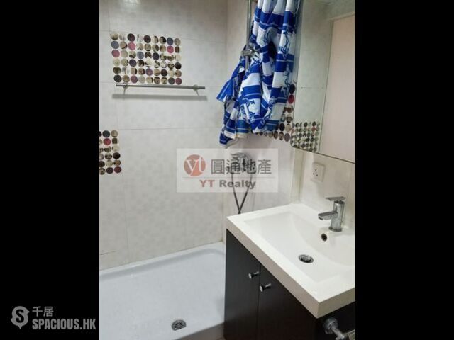 To Kwa Wan - 22, Pak Tai Street 01