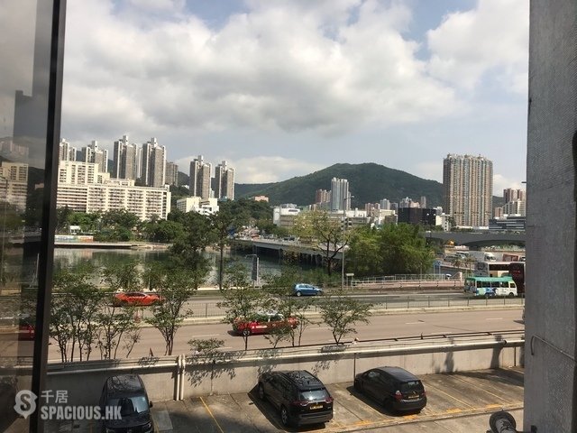 Shek Kong - Golden Field Villa 01
