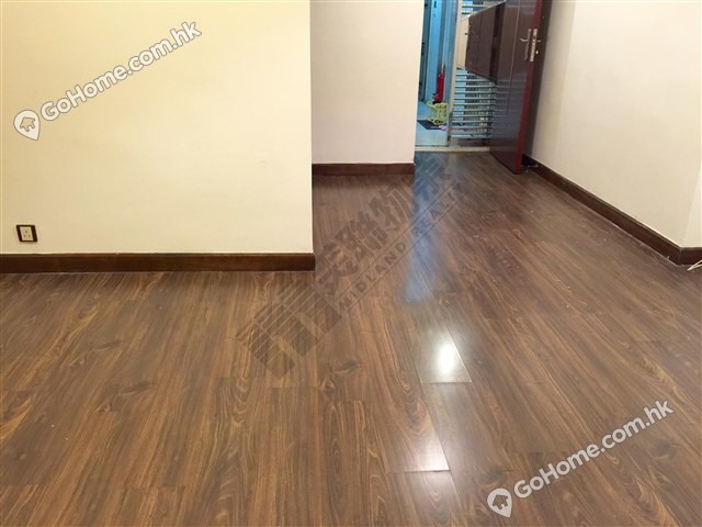 Tsuen Wan - Waterside Plaza 01
