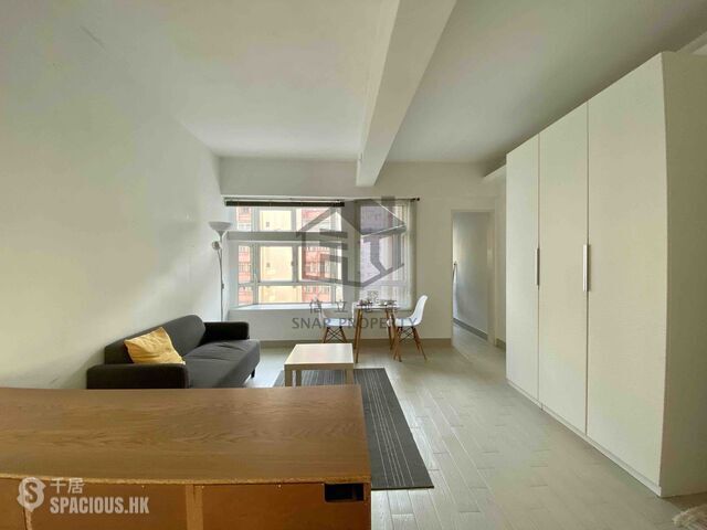 Sheung Wan - Man Bond Building 01