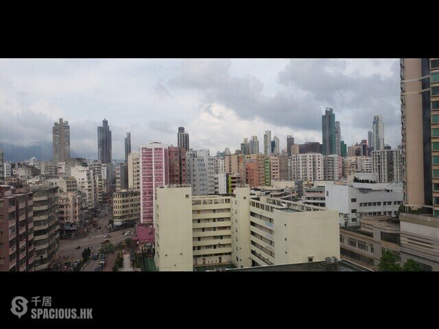 Tai Kok Tsui - Kin Fook Mansion 01