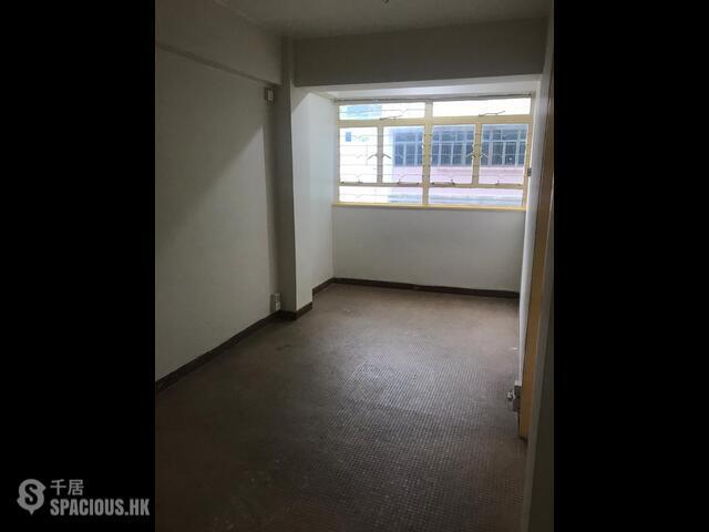 Sai Ying Pun - 116, Queen's Road West 01