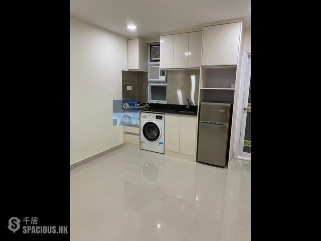 Sai Ying Pun - 406-412, Queen's Road West 01