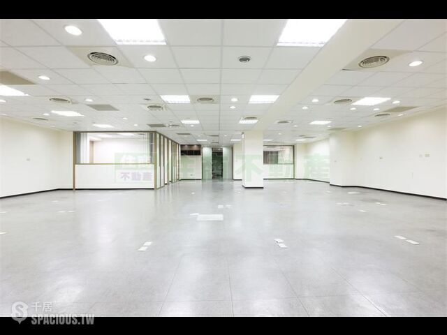 Songshan - No. XXX, Section 3, Bade Road, Songshan District, Taipei City, Taiwan 105 01