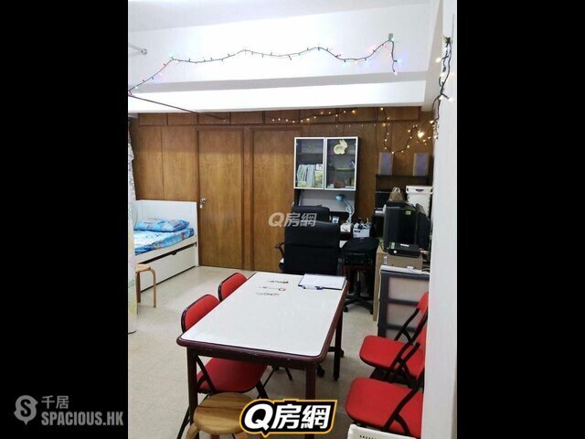 堅尼地城 - 萬發大樓 01