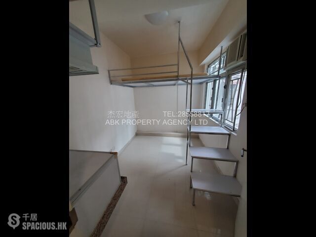 Tai Wai - King Sing House 01