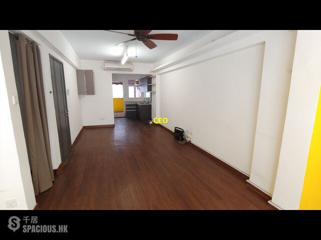 Central - Li Yuen Building 01