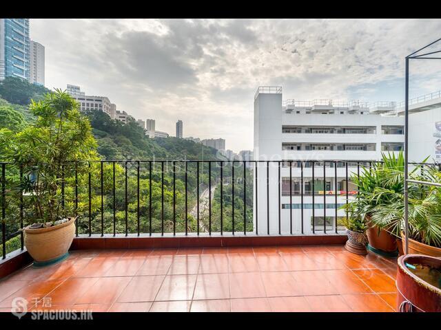 Pok Fu Lam - 13-15, Northcote Close 01