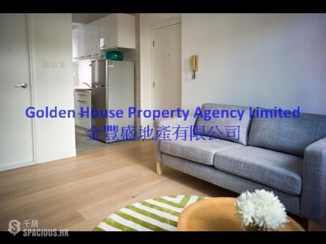 Sheung Wan - 13, New Market Street 01