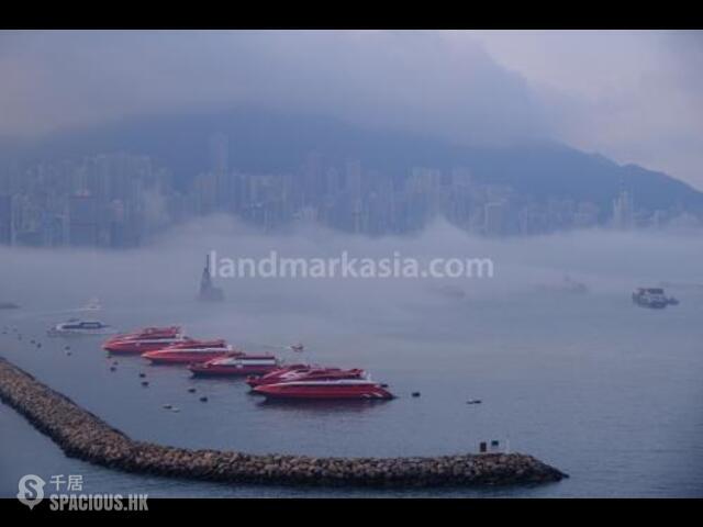 Tai Kok Tsui - One Silversea 06