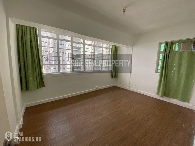 Central - 20-22, D'Aguilar Street 01