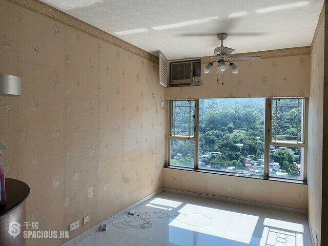 Tuen Mun - Rosedale Gardens 01