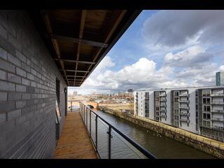 Greater Manchester - The Riverside 04