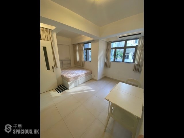 Poho - 22, Upper Station Street 01