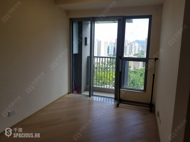 Tuen Mun - Eight Regency 01