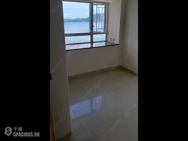 Ap Lei Chau - South Horizons Phase 3 Mei Hin Court (Block 23) 01