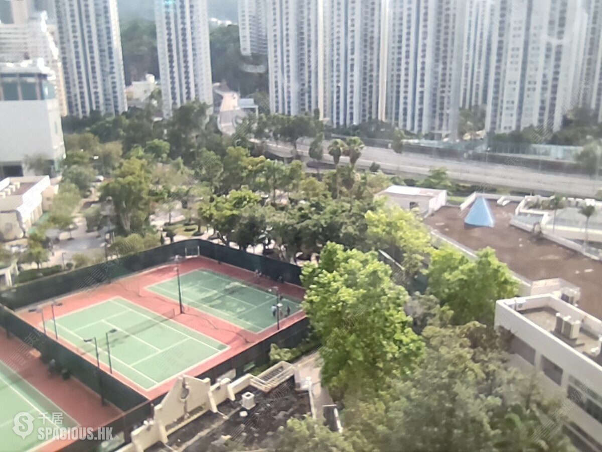 Sai Wan Ho - Lei King Wan Sites A Block 4 Kwun Fung Mansion 01