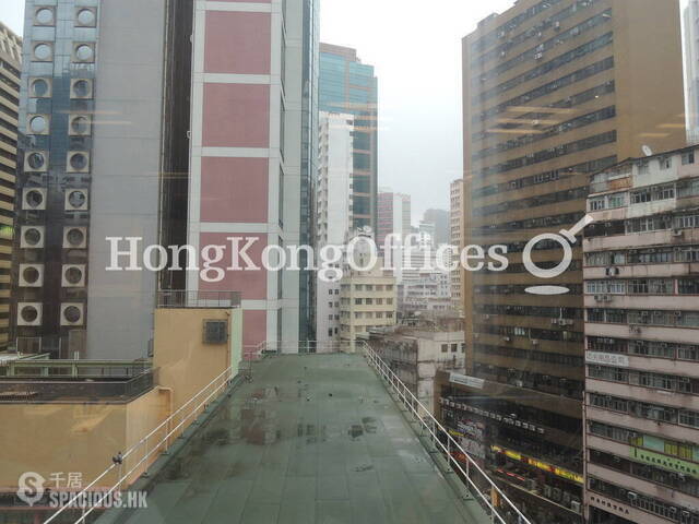 Wan Chai - Tai Yip Building 01