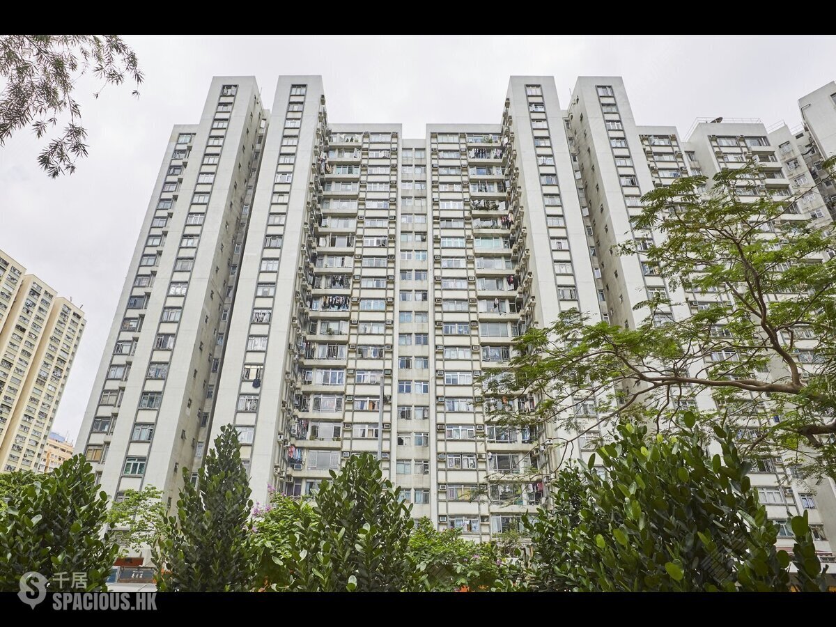 Sai Wan Ho - Lei King Wan Sites B Block 8 Yat Wah Mansion 01