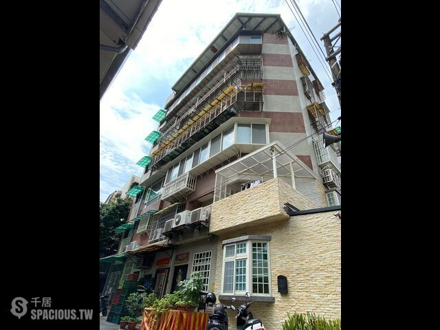 Wanhua - No. X, Alley 6, Lane 242, Guilin Road, Wanhua District, Taipei City, Taiwan 108 01