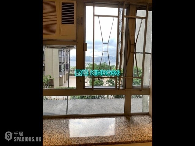 Sai Ying Pun - Hong Ming Building 01