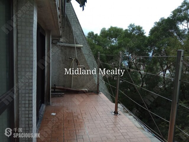 Kwai Chung - Wonderland Villas 01