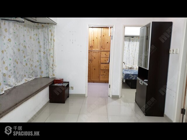 Tuen Mun - Parkland Villas 01