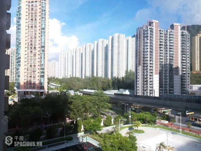 Ma On Shan - Ma On Shan Centre 01