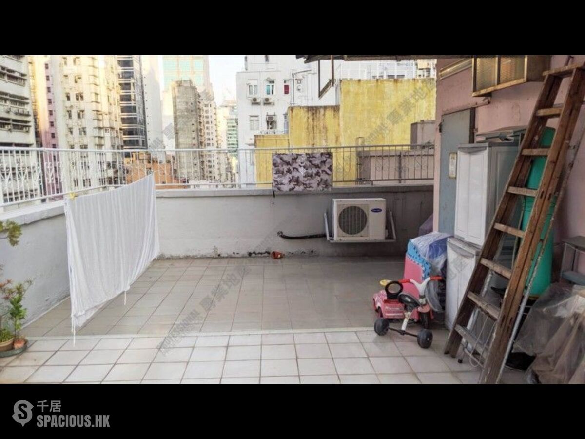 Sai Ying Pun - 276-278, Des Voeux Road West 01