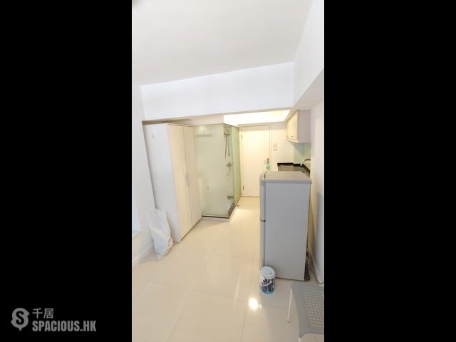 Sai Ying Pun - 308, Queen's Road West 01