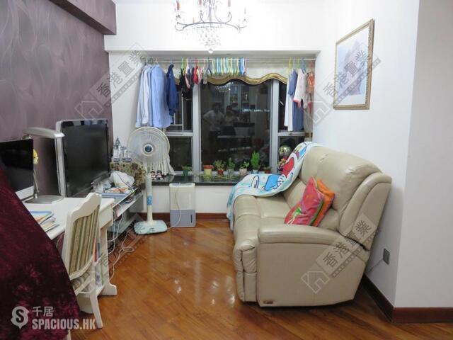 Chai Wan Kok - Summit Terrace 01