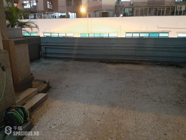 Aberdeen - Shun Fung Court 01