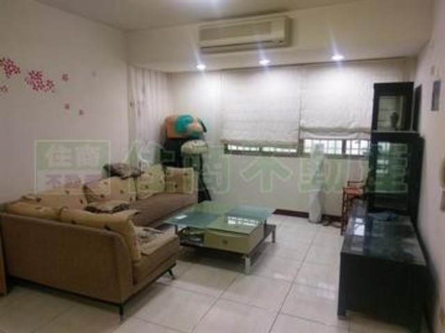 Daan - 台北市大安區復興南路, Daan District 01