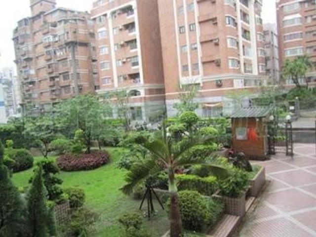 中山區 - 104台灣台北市中山區明水路 01