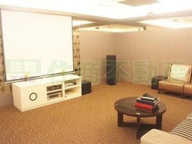 中山区 - 104台湾台北市中山區林森北路 01