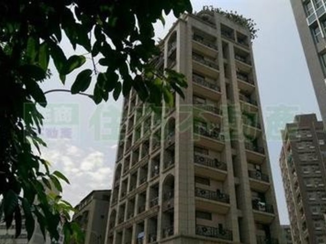 Zhongshan - 台北市中山區松江路, Zhongshan District 01