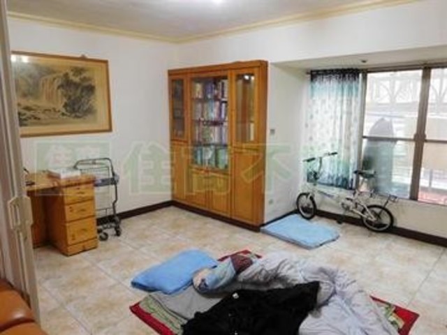 Daan - Section 4, Xinyi Rd, Da’an District, Taipei City, Taiwan 106 01
