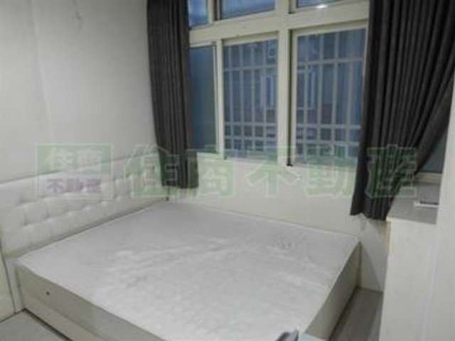Xinyi - Songshan Rd., Xinyi District 01