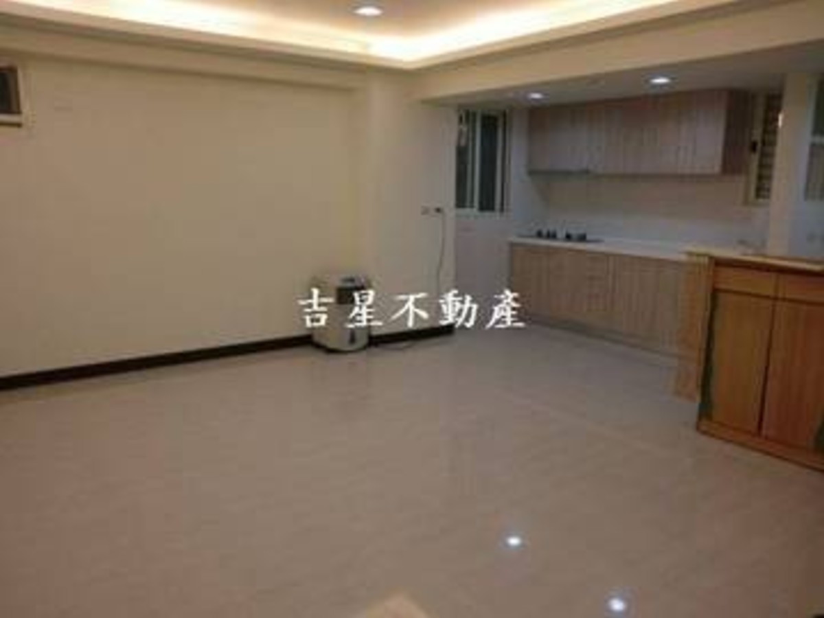 松山區 - 105台灣台北市松山區八德路四段 01