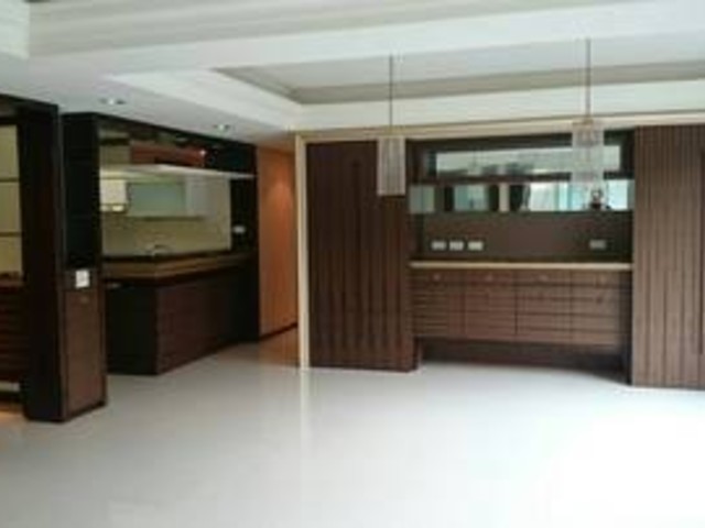 Neihu - Jinhu Rd., Neihu District 01