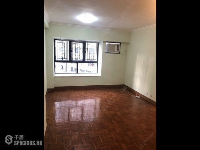 Tuen Mun - Handsome Court 01