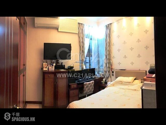 Yuen Long - Recours La Serre 01