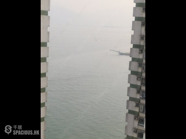 Tuen Mun - Marina Garden 01