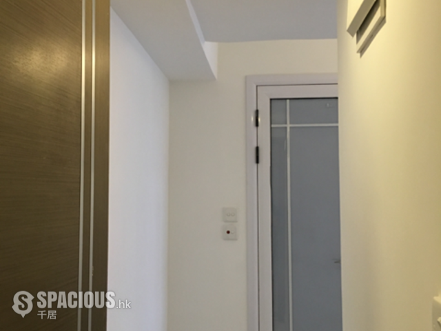 Mong Kok - Rex House 01