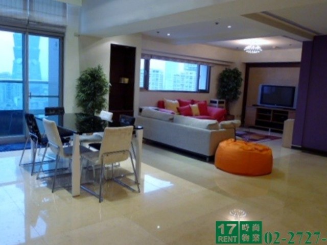 Xinyi - 雲頂 01