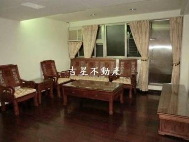Zhongshan - Section 2, Xinsheng N Rd, Zhongshan District, Taipei City, Taiwan 104 01