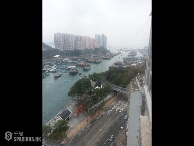 香港仔 - 银丰大厦 01