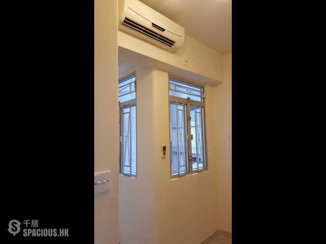 Sheung Wan - 363, Queen's Road Central 01