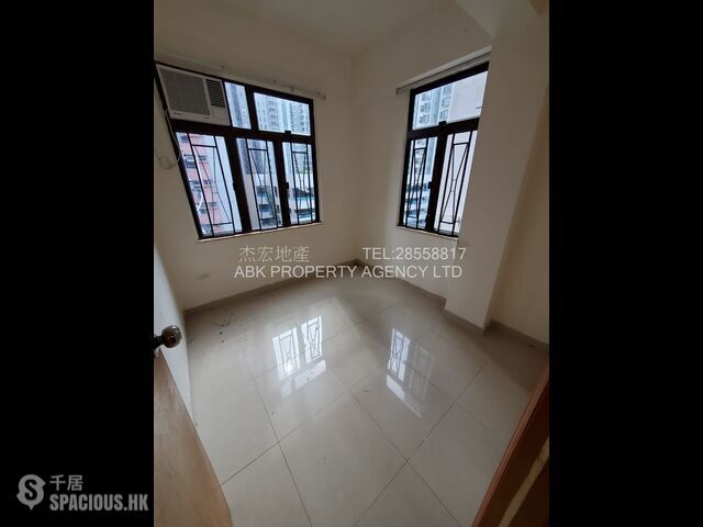 Tai Wai - Tin Po Building 01